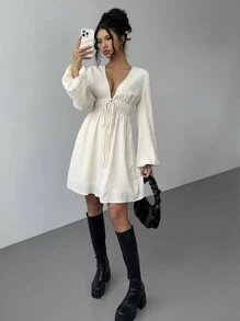 SHEIN Essnce Vestido mini con detalle de cordón fruncido, vestido con cuello en V y cintura con lazo, vestido con textura fruncida, vestido para mujer, ropa para señoras