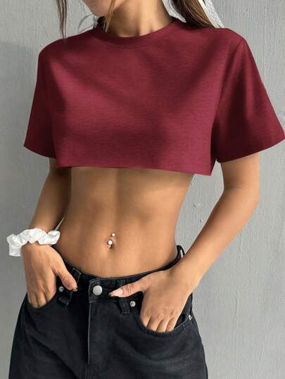 SHEIN EZwear Women's Solid Color Round Neck Short Sleeve Casual Cropped T-Shirt