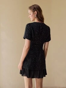 MOTF PREMIUM 粗花呢纽扣前褶下摆连衣裙