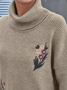 SHEIN Femmes Pull épais à col roulé avec détails brodés, épaules tombantes, couleur unie