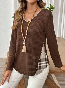 EMERY ROSE Spring T-Shirt Patchwork Grid Pattern, V-Neck, Women's Long-Sleeve Top Vacation T-Shirt - Multicolor - View 3