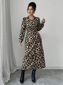 SHEIN Essnce 新年女式豹纹连衣裙，豹纹裹身侧褶长袖女式连衣裙，情人节连衣裙 - 彩色 - 查看 5
