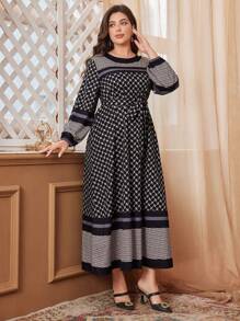 Mulvari Plus Size Arabian Patchwork Retro Luxurious Modest Long Sleeve Dress - Black - View 3