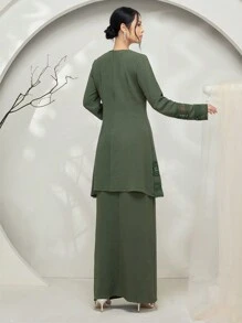 Graceveil Baju Kurung 纯色立领系带宽松简约时尚休闲日常服装适中 - 橄欖綠 - 查看 2
