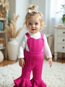 SHEIN Baby Girls High Neck Solid Knitting Top And Velvet Heart Shaped Flared Pants Set, Autumn