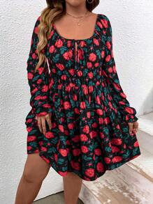 SHEIN Clasi 大码女式情人节满身玫瑰印花褶皱蝴蝶结腰部分层荷叶边下摆长袖优雅休闲工作连衣裙，适合新年、音乐节、感恩节、圣诞节、万圣节、复活节、狂欢节等节日、休闲聚会、海滩度假、公园野餐、日常通勤、购物和娱乐。面料舒适，设计独特，性价比高。