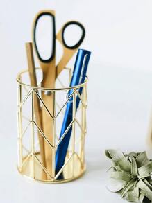 SHEIN 1 pièce Porte-stylo en métal ajouré, rangement simple pour le maquillage pour la Saint-Valentin, le mariage de la Saint-Valentin, l'anniversaire