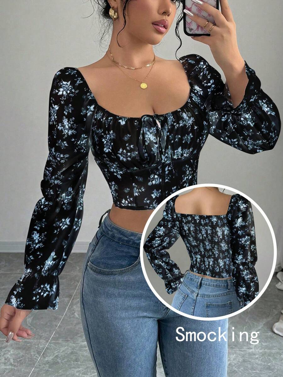 Rafferiza Áo sơ mi nữ cổ vuông tay loe họa tiết hoa màu trắng có dây rút - màu đen - Xem 1