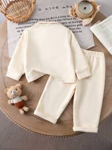 SHEIN Vintaside Kids 2 stuks Babymeisjes Casual Top met lange mouwen + Khaki broekset, geschikt voor buitenreizen of binnenrecreatie