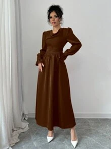 Elenzga 垂坠领口收腰长裙，纯色简约休闲日常风格长款缎面女装 - 棕色 - 查看 3