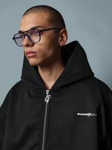 SUMWON Sudadera con capucha de estilo urbano con cremallera, estampado tipográfico árabe en la espalda, capucha ajustable, esencial para el streetwear y el athleisure en otoño e invierno