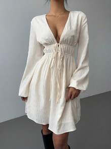 SHEIN Essnce Vestido mini con detalle de cordón fruncido, vestido con cuello en V y cintura con lazo, vestido con textura fruncida, vestido para mujer, ropa para señoras