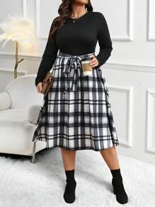 SHEIN LUNE Plus Size Women Knitted Black & White Printed Patchwork Plaid Elastic Waist Casual Elegant Spring/Autumn Dress Maxi Women Outfit