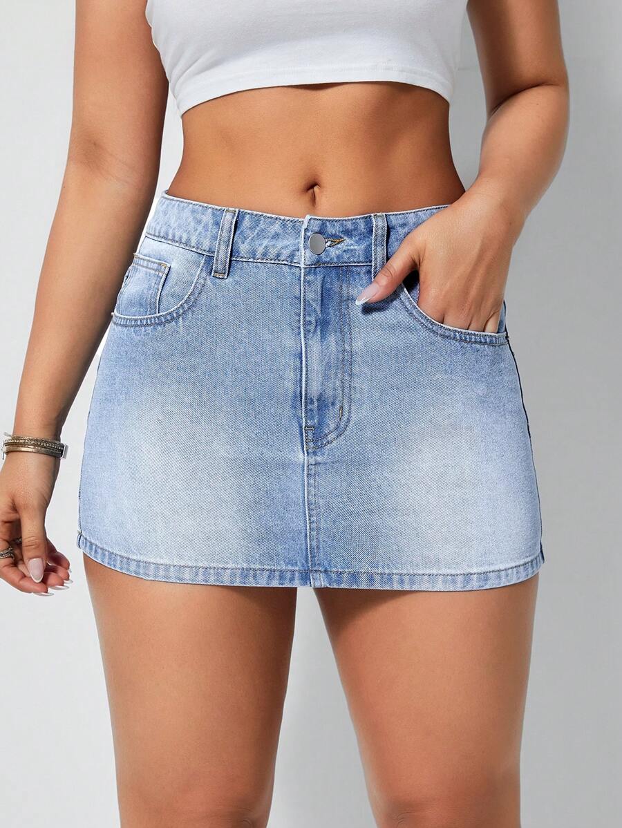 SHEIN Tall Women's Front Button Pocket Casual Denim Mini Skirt - Light Wash - View 1