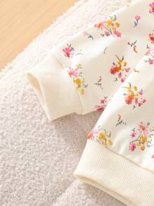 SHEIN Vintaside Kids 女宝宝韩版休闲长袖翻领花卉印花针织运动衫和花卉印花运动裤套装 - 彩色 - 查看 6
