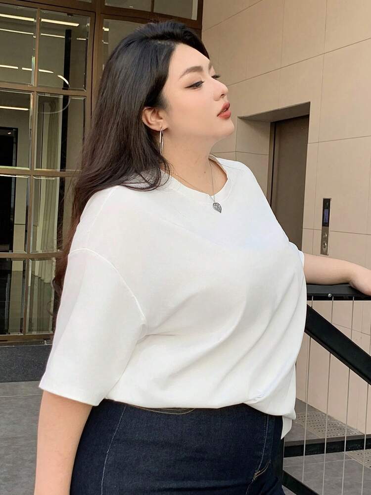 Dazy Plus Plus Size Crew Neck Plain Loose White Short Sleeve Basic T-Shirt, Spring/Summer Oversized T-Shirt Preppy Tops