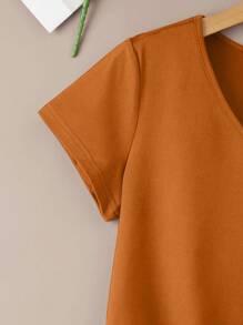 INAWLY 素色V領T恤 - 鏽棕色 - 查看 3