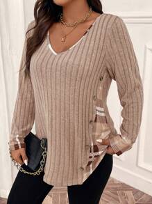 SHEIN LUNE 格纹印花纽扣细节 T 恤图案 T 恤女式上衣 - 卡其色 - 查看 5