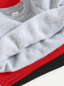 SHEIN 6 Stücke Set für Baby Jungen in rot, dunkelgrau, schwarz, lässige locker geschnittene langärmlige Sweatshirts und Hosen, geeignet für Zuhause und Outdoor, für Herbst/Winter