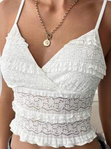 SHEIN Essnce Dames Lente Zomer Casual Nieuw Wit Effen Kleur Elegant Romantisch Kant Strik Ruffle Zoom Camisole Valentijnsdag Valentijnskleding Vakantie Crop Tops Nieuwjaar Dames Outfit