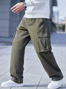 Manfinity Homme 男士简约口袋设计宽松牛仔裤，休闲日常穿着 - 軍綠色 - 查看 3