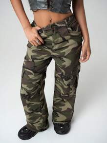 SHEIN ICON Women's Front Button Pocket Simple Casual Y2k Holiday New Years Baggy Camo Cargo Denim Low Waist Camouflage Jeans