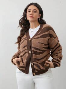 Aveloria Plus Size Minimalist Classic French Leopard Print Color Block V-Neck Button Up Cardigan Sweater For Women, Winter