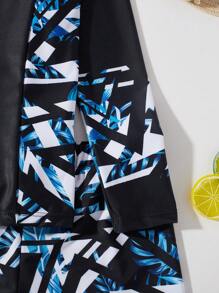 SHEIN Tween Boy 图案长袖防晒衣和泳裤套装，休闲款，适合春夏季游泳