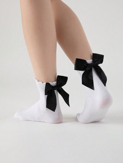 Kawaii Women's Fashionable & Sweet Bow Decor Mid-Calf Socks