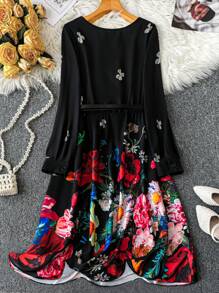 SHEIN Clasi Vestido maxi de manga larga negro de talla grande con estampado floral elegante para mujer