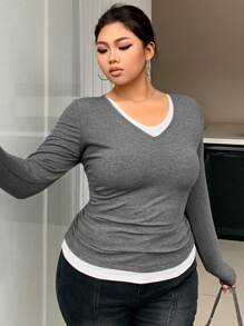 Dazy Petite Plus V-Neck Color Block Fitted Long Sleeve T-Shirt, Grey, Spring/Summer/Autumn