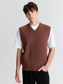 Ontre Men's Spring Brown Solid V-Neck Casual Loose Knitted Sweater Vest, Suitable For Parties, New Year