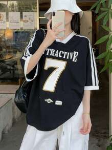 DAZY 女士休闲撞色条纹字母数字印花 V 领短袖 T 恤超大 T 恤