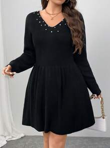 SHEIN Clasi Plus Size Women Pearl Beaded Notched Neck Lantern Sleeve Dress, For Winter