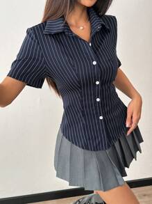 Flirla 女士纽扣式短袖条纹设计修身日常时尚衬衫、短袖上衣