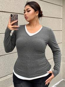 Dazy Petite Plus V-Neck Color Block Fitted Long Sleeve T-Shirt, Grey, Spring/Summer/Autumn