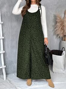 SHEIN VCAY Große Größen Jumpsuit mit Spaghettiträgern, Bindung in Taille, Leoparden Muster und Taschen, Lässig