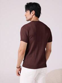 Manfinity Mode Men's Solid Color Crew Neck Short Sleeve Knitted Top, Casual Everyday Wear Blue Top Men - Burgundy - View 2