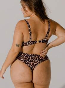 Aralina Plus Size Curve Bold Style Leopard Print Adjustable Straps Triangle Vacation Bikini Set With Swim Bag Summer