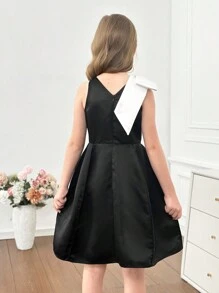 SHEIN 青少年女孩简约领带夸张蝴蝶结装饰优雅时尚设计连衣裙，适合休闲外出、派对和聚会 - 黑色 - 查看 2