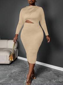 Maweii 大码纯色长袖镂空休闲性感收腰修身连衣裙