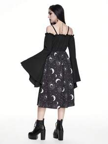 ROMWE Gaun Midi Wanita Gaya Gothic Dark Witch Moon & Star Forest dengan Lengan Mengembang dan Tali Renda, Model Off Shoulder, dan Hiasan Pita. - Hitam - View 2