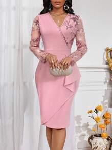 SHEIN Lady Vestidos elegantes de mujer de larga manga con encaje para baile de máscaras, vestido formal corto, vestido de Navidad elegante, vestido burdeos, vestidos de otoño, vestido de bienvenida corto con mangas, vestido midi de mujer con estampado floral, escote en V, malla de manga larga, volantes bajos, ajuste ceñido. Faldas de otoño, disfraces de mujer, conjuntos de mujer de otoño - Rosa - Ver 5