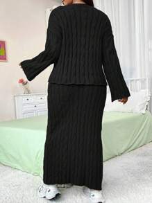 Flirla Plus Size Vintage Knitted 2Pcs Set, Pullover Sweater And Fitted Skirt For Fall/Winter - Black - View 2