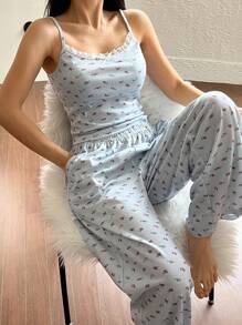 DAZY Butterfly Decor Ditsy Floral Lace Trim Cami Top And Straight Leg Pants Pajama Set