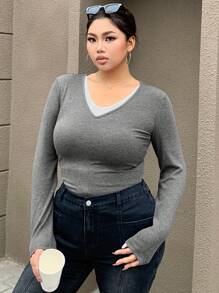 Dazy Petite Plus V-Neck Color Block Fitted Long Sleeve T-Shirt, Grey, Spring/Summer/Autumn