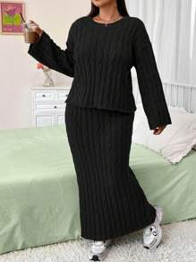 Flirla Plus Size Vintage Knitted 2Pcs Set, Pullover Sweater And Fitted Skirt For Fall/Winter - Black - View 5