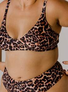 Aralina Plus Size Curve Bold Style Leopard Print Adjustable Straps Triangle Vacation Bikini Set With Swim Bag Summer