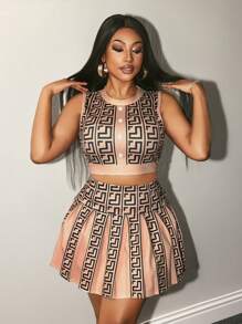 BamGleam Fashionable Geometric Print Tank Top & Pleated Skirt 2Pcs Set - Khaki - View 4