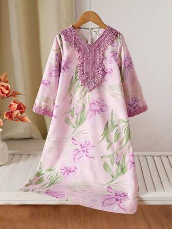 SHEIN 妈妈和我配套的服装（2 件单独出售）：年轻女孩和年轻女孩大花朵节日连衣裙，适合度假、户外和日常穿着